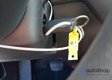 2018 Volkswagen Tiguan 2.0T S z USA, uszkodzony, nr VIN 3VV1B7AX1JM087829